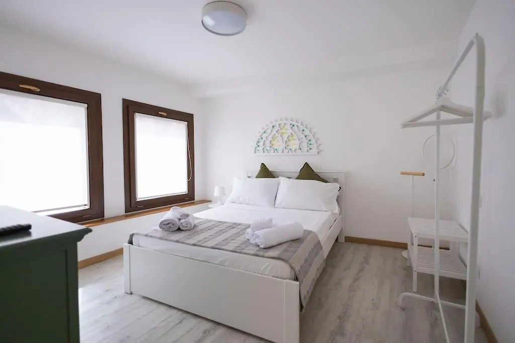 Apartment Iflat Corte Seralcadi Palermo